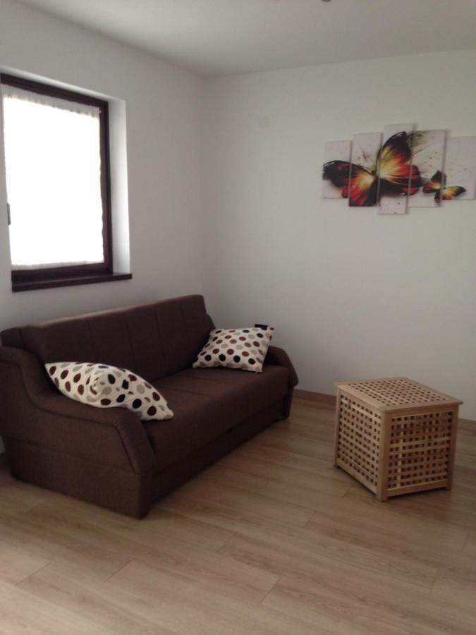 Residence4A-Appartamento Bianco Ravni Extérieur photo